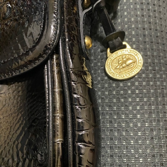 Vintage Brahmin Croc Embossed Leather Crossbody - Picture 6 of 9